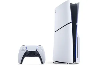 Sony, Console PlayStation 5 Édition Standard 1 To avec lecteur Blu-ray 4K, SSD Ultra-Rapide, 1 Manette DualSense avec Retour Haptique et Gâchettes Adaptatives, Couleur : Blanche + 1 000 V-Bucks inclus
