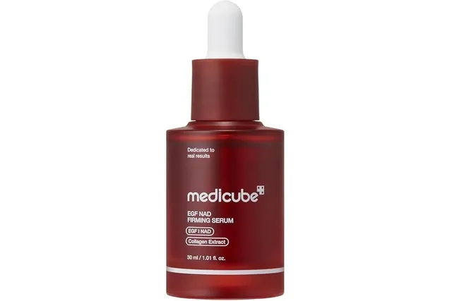 medicube Sérum Raffermissant NAD EGF Visage & Cou 30 ml | Sérum anti-âge, Peptide EGF, NAD, Collagène, pour l'élasticité de la peau, l'apparence des pores, les ridules, Soin coréen