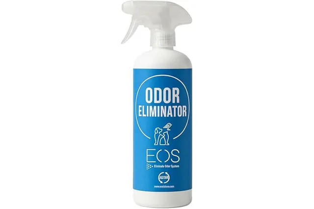 EOS (1 litre) Elimine instantanément les odeurs d'animaux domestiques. pour tous types d'animaux (chiens, chats...) et applications (canapés, litières, lits) Nettoyeur d'urine enzymatique