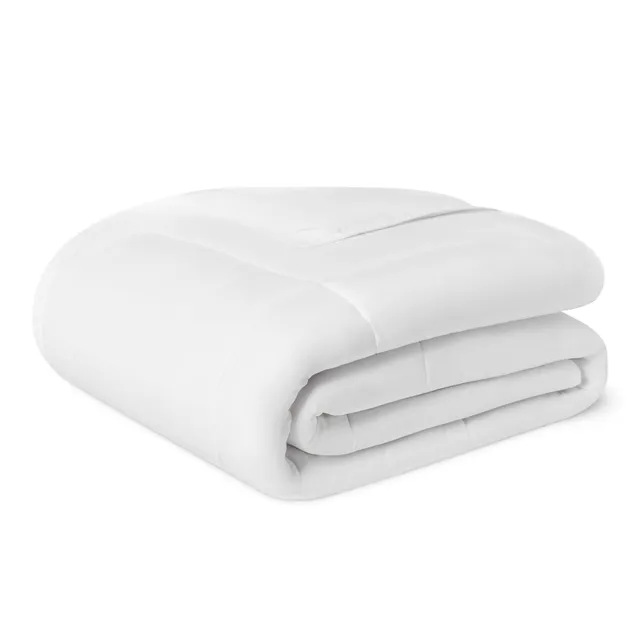 Amazon Basics Couette 4 Saisons 300 GSM pour Lit 2 Personnes - Édredon Hypoallergénique avec Garnissage Alternatif au Duvet, 220 x 240 cm, Blanc