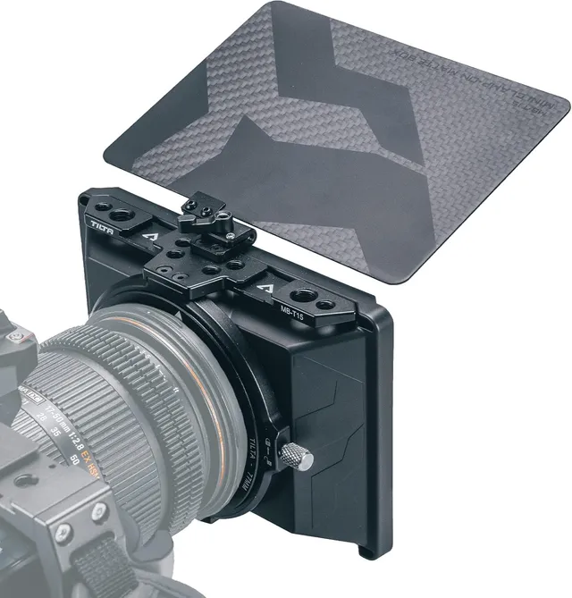 TILTA Mini Matte Box 4 x 5,65" Cadre de Filtre pour appareils Photo Reflex numériques sans Miroir, Pare-Soleil avec Anneau Adaptateur d'objectif 67 mm/72 mm/77 mm/82 mm Support de Tige 15 mm MB-T15