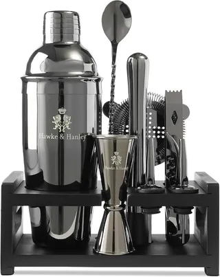 Hawke & Hanley Mixology Kit de barman : ensemble shaker à cocktail avec shaker à martini, outils de bar et support en bambou noir | Kit de barman avec livre de recettes | Cadeau unique de pendaison de